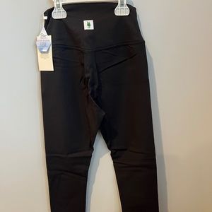 Wollemi Woman's Nylon High Waist Leggins-Yoga Leggings; Tummy Control (NWT)